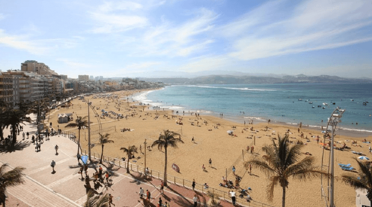 Sand dunes of Maspalomas - rent a car gran canaria cehap motor moto - 10 things to see